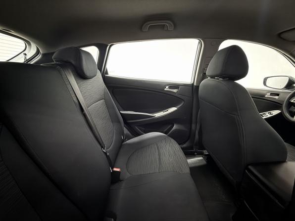 Hyundai Solaris I с пробегом 2014 года, цена 930 000 рублей, 149849 км, хэтчбек, Автокод Объявления