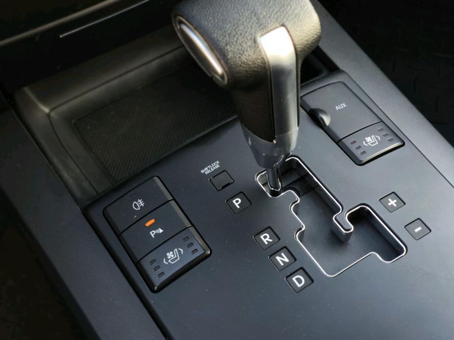Kia Mohave I Санкт-Петербург  - изображение 26