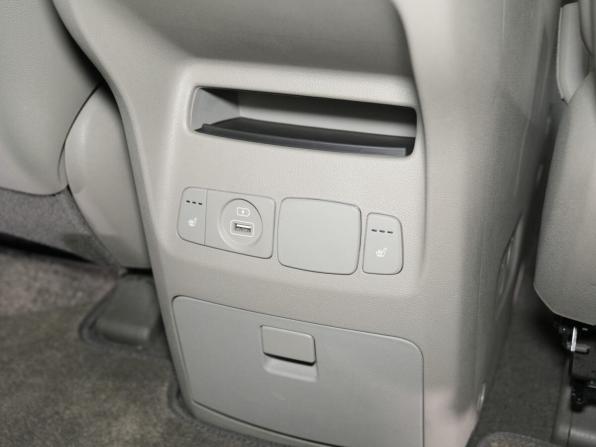 Kia Carnival III с пробегом 2019 года, цена 2 960 000 рублей, 46000 км, минивэн, Автокод Объявления