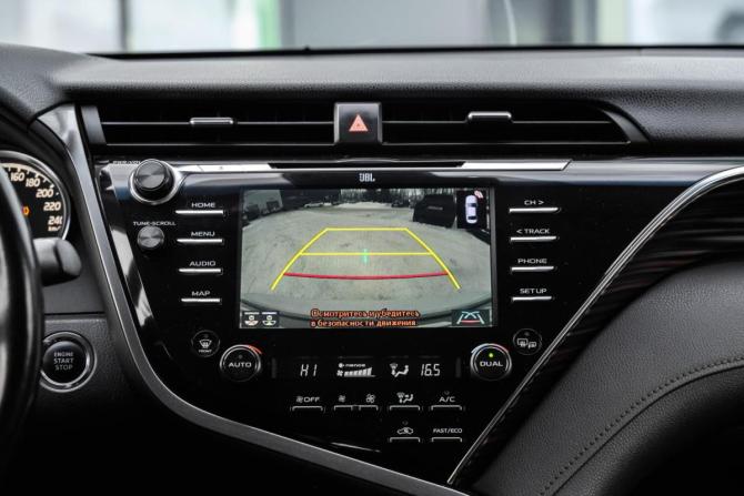 Toyota Camry VIII (XV70) с пробегом 2018 года, цена 2 450 000 рублей, 135018 км, седан, Автокод Объявления