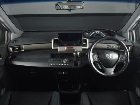Honda Freed I Рестайлинг с пробегом 2012 года, цена 1 144 995 рублей, 127552 км, компактвэн, Автокод Объявления