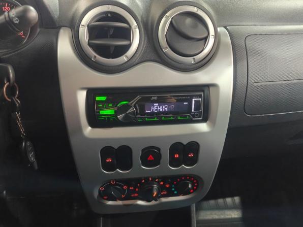 Renault Sandero I с пробегом 2014 года, цена 650 000 рублей, 110000 км, хэтчбек, Автокод Объявления