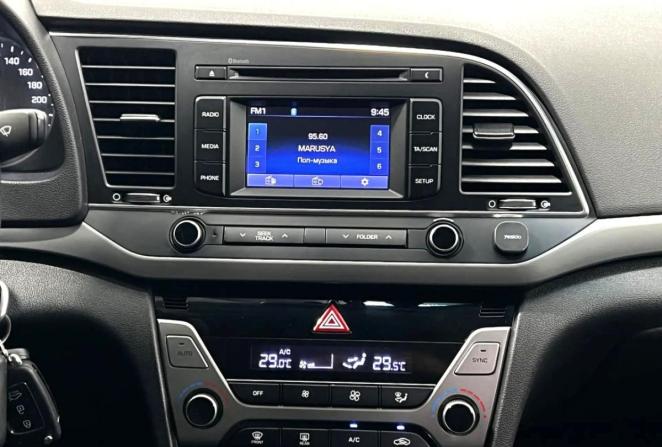 Hyundai Elantra VI (AD) с пробегом 2018 года, цена 1 490 000 рублей, 126996 км, седан, Автокод Объявления