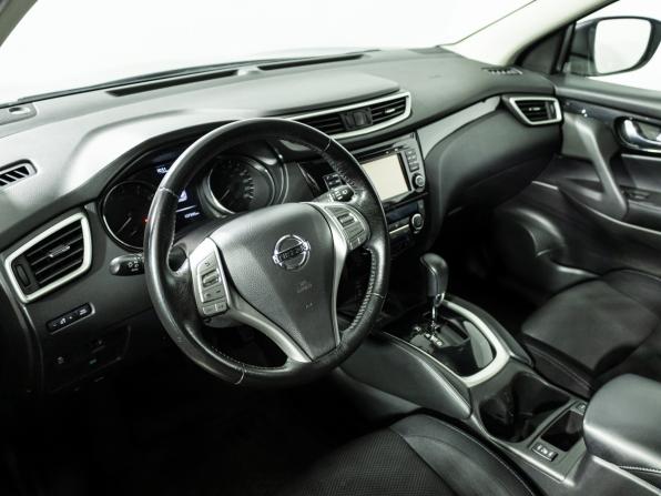 Nissan Qashqai II с пробегом 2018 года, цена 1 599 585 рублей, 136500 км, внедорожник, Автокод Объявления