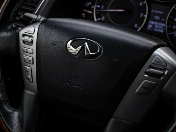Infiniti QX80 I Рестайлинг с пробегом 2017 года, цена 3 381 345 рублей, 113709 км, внедорожник, Автокод Объявления