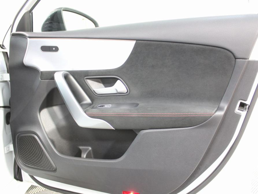 Mercedes-Benz A-Класс IV (W177) Москва  - изображение 25