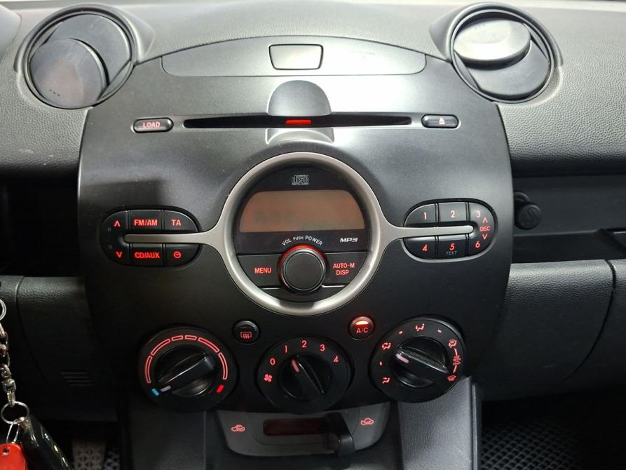 Mazda 2 II (DE) Москва  - изображение 14