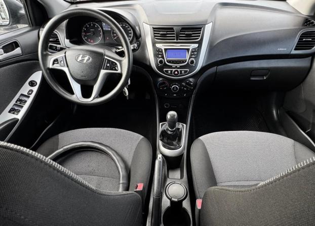 Hyundai Solaris I с пробегом 2012 года, цена 689 000 рублей, 173500 км, седан, Автокод Объявления