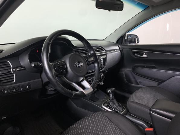 Kia Rio IV с пробегом 2018 года, цена 1 450 000 рублей, 130984 км, хэтчбек, Автокод Объявления