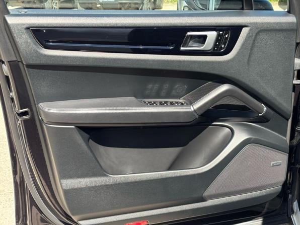 Porsche Cayenne III с пробегом 2018 года, цена 6 590 000 рублей, 107639 км, внедорожник, Автокод Объявления