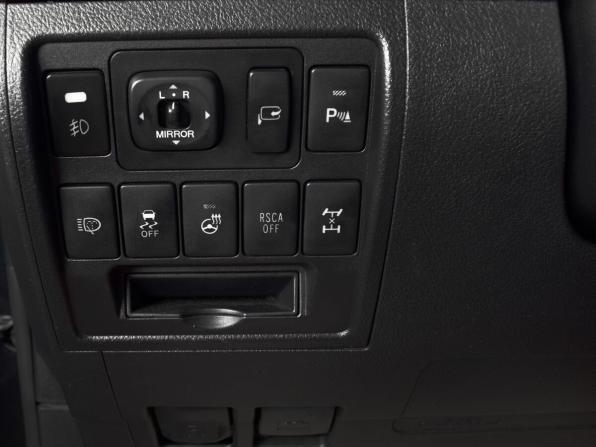 Toyota Land Cruiser 200 Series Рестайлинг 1 с пробегом 2014 года, цена 3 684 995 рублей, 324660 км, внедорожник, Автокод Объявления