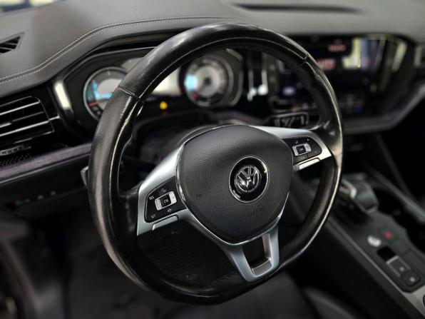 Volkswagen Touareg III с пробегом 2019 года, цена 4 490 000 рублей, 142193 км, внедорожник, Автокод Объявления