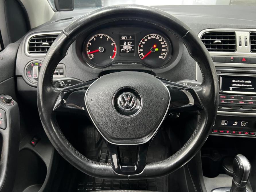 Volkswagen Polo V Рестайлинг Казань  - изображение 15