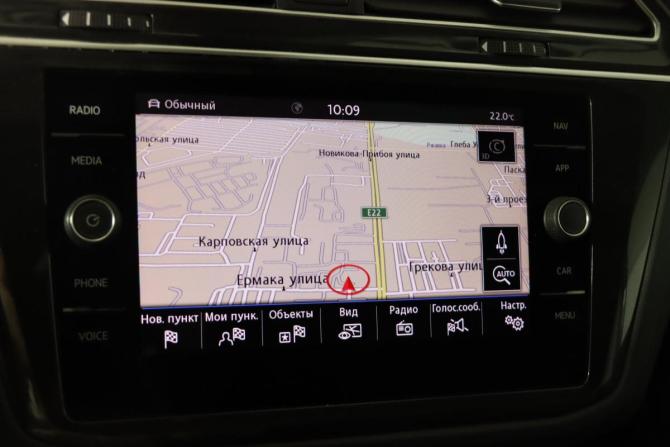 Volkswagen Tiguan II с пробегом 2018 года, цена 2 599 990 рублей, 147482 км, внедорожник, Автокод Объявления