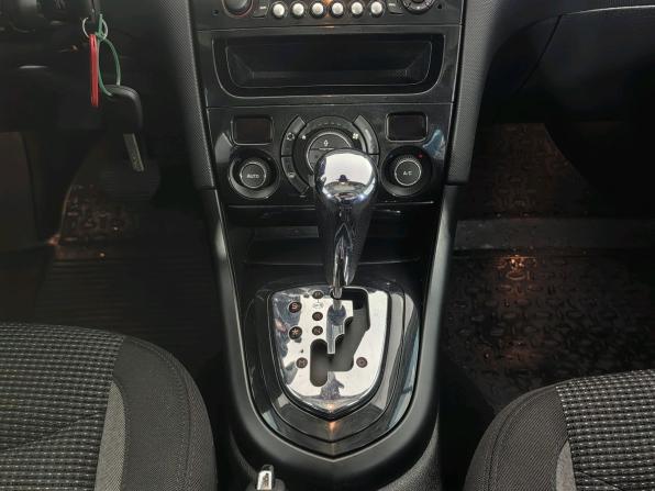 Peugeot 408 I с пробегом 2013 года, цена 650 000 рублей, 112500 км, седан, Автокод Объявления