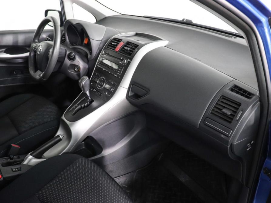 Toyota Auris I Рестайлинг Химки  - изображение 4
