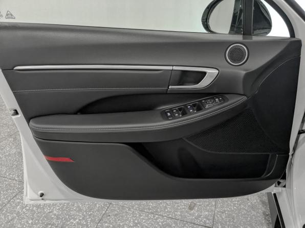 Hyundai Sonata VIII (DN8) с пробегом 2022 года, цена 3 945 000 рублей, 660 км, седан, Автокод Объявления