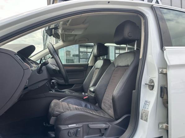 Volkswagen Passat B8 с пробегом 2015 года, цена 1 650 000 рублей, 235001 км, седан, Автокод Объявления