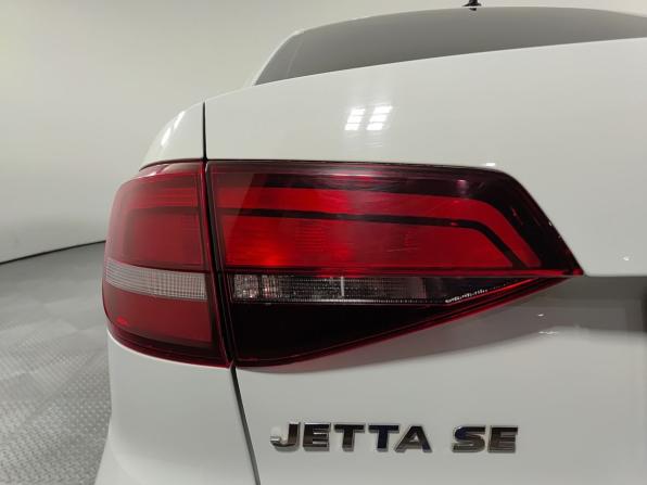 Volkswagen Jetta VI Рестайлинг с пробегом 2017 года, цена 1 190 000 рублей, 193000 км, седан, Автокод Объявления