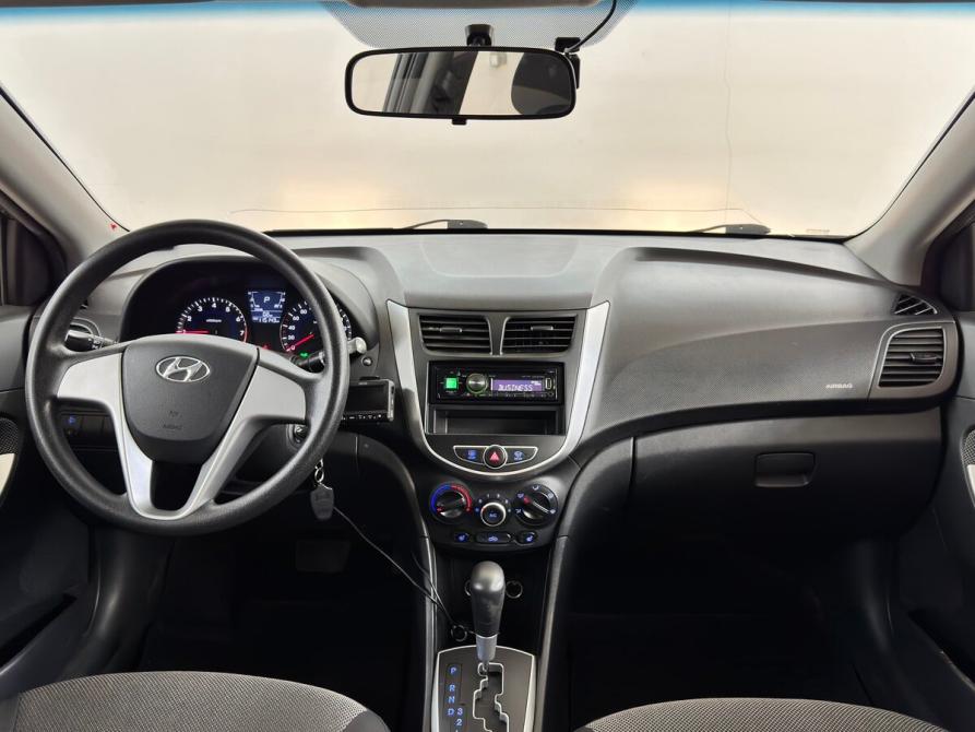 Hyundai Solaris I Москва  - изображение 5