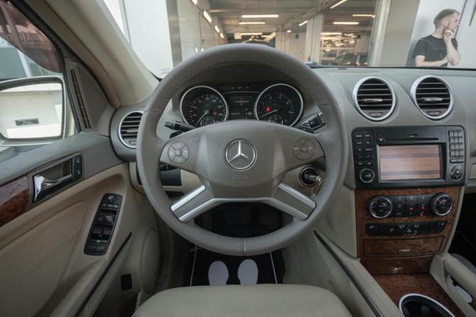 Mercedes-Benz M-Класс II (W164) Рестайлинг с пробегом 2009 года, цена 1 255 000 рублей, 165000 км, внедорожник, Автокод Объявления