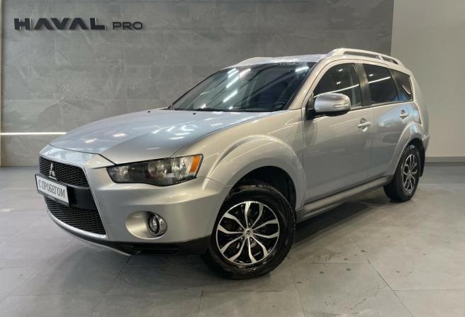 Mitsubishi Outlander II Рестайлинг с пробегом 2009 года, цена 950 600 рублей, 198654 км, внедорожник, Автокод Объявления