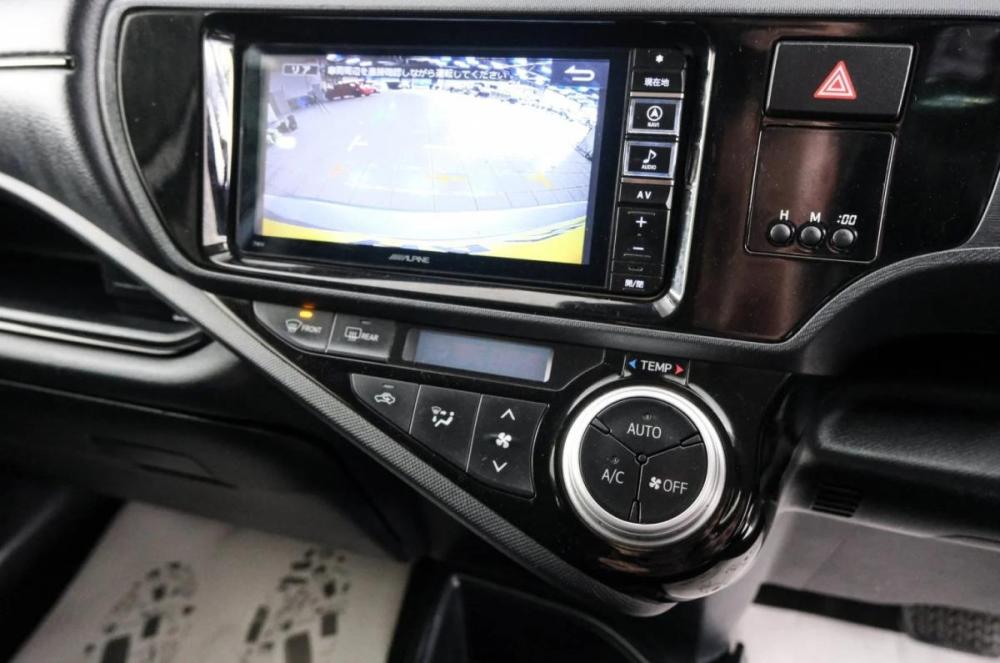 Toyota Aqua I Рестайлинг Красноярск  - изображение 16