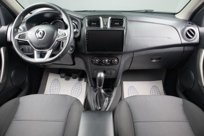 Renault Logan II с пробегом 2018 года, цена 829 000 рублей, 147049 км, седан, Автокод Объявления
