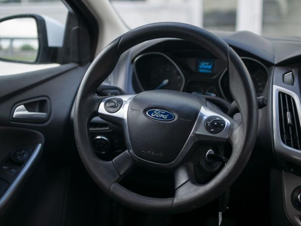 Ford Focus III с пробегом 2012 года, цена 740 000 рублей, 88452 км, универсал, Автокод Объявления