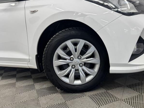 Hyundai Solaris II Рестайлинг с пробегом 2022 года, цена 1 540 000 рублей, 90922 км, седан, Автокод Объявления