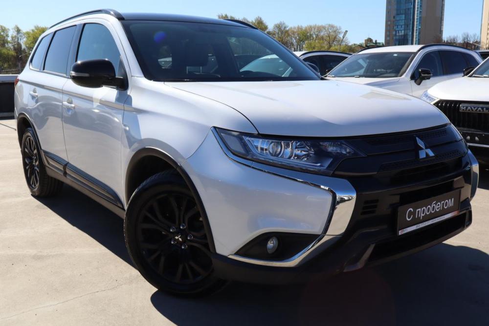 Mitsubishi Outlander III Рестайлинг 3 Санкт-Петербург  - изображение 1