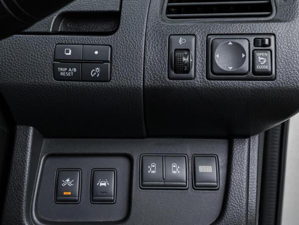 Nissan Serena IV (C26) с пробегом 2016 года, цена 1 549 000 рублей, 135302 км, минивэн, Автокод Объявления