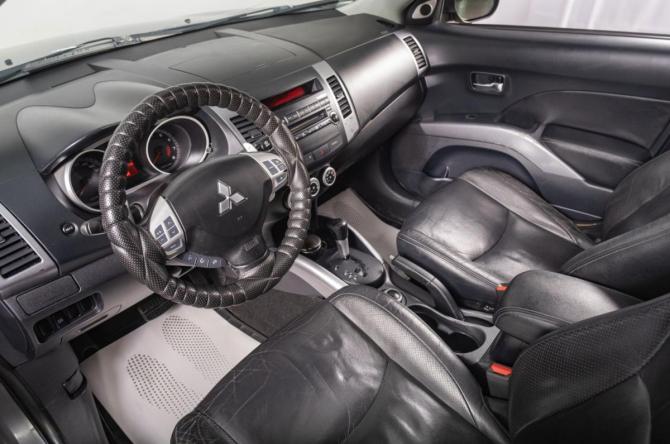 Mitsubishi Outlander II с пробегом 2007 года, цена 1 269 000 рублей, 197000 км, внедорожник, Автокод Объявления