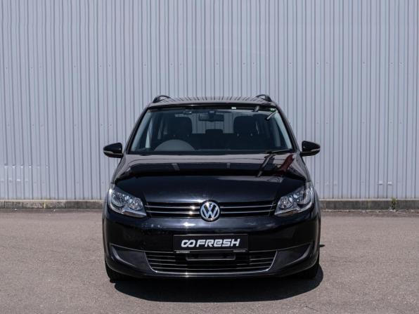Volkswagen Touran I Рестайлинг 2 с пробегом 2013 года, цена 1 249 000 рублей, 67243 км, компактвэн, Автокод Объявления