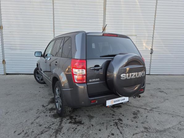 Suzuki Grand Vitara II Рестайлинг с пробегом 2010 года, цена 1 080 000 рублей, 183042 км, внедорожник, Автокод Объявления