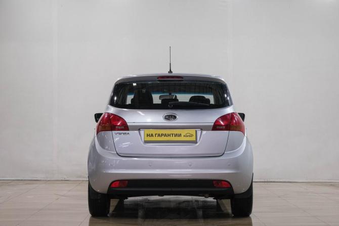 Kia Venga I с пробегом 2011 года, цена 749 000 рублей, 220000 км, компактвэн, Автокод Объявления