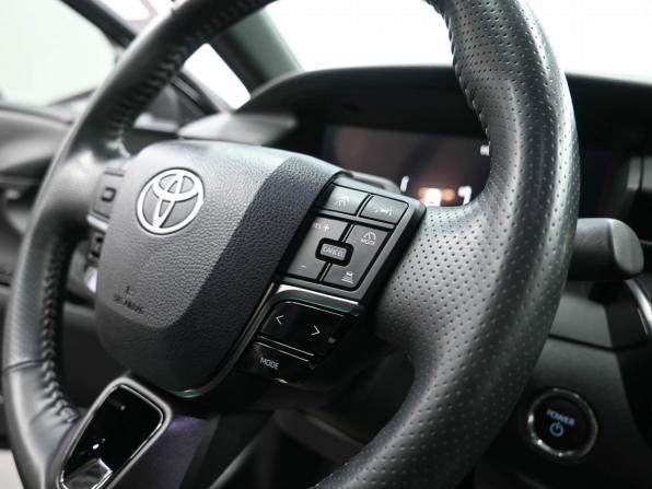Toyota Camry IX (XV80) China Market с пробегом 2025 года, цена 4 269 900 рублей, 21000 км, седан, Автокод Объявления