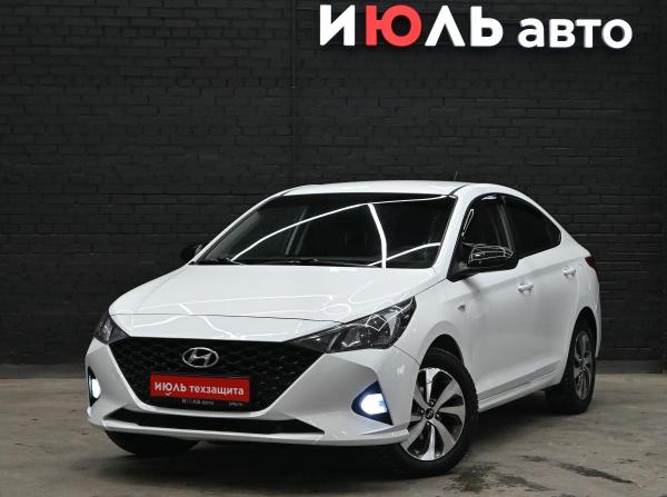 Hyundai Solaris II Рестайлинг с пробегом 2021 года, цена 1 350 000 рублей, 62595 км, седан, Автокод Объявления