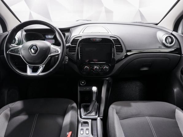 Renault Kaptur I Рестайлинг с пробегом 2021 года, цена 1 515 000 рублей, 39070 км, внедорожник, Автокод Объявления