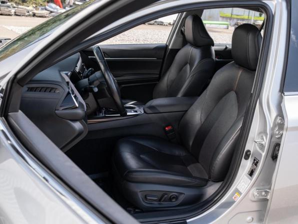 Toyota Camry VIII (XV70) с пробегом 2018 года, цена 2 530 000 рублей, 119694 км, седан, Автокод Объявления