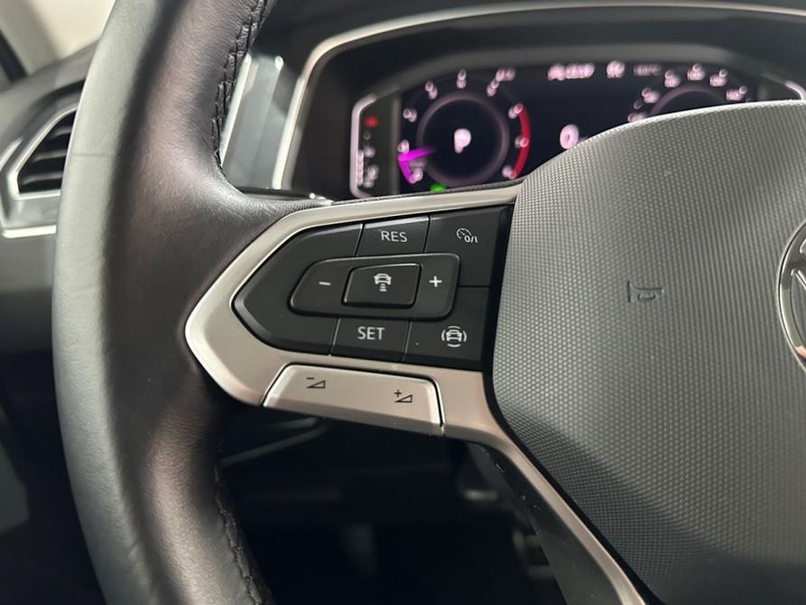 Volkswagen Tiguan II Рестайлинг Москва  - изображение 14