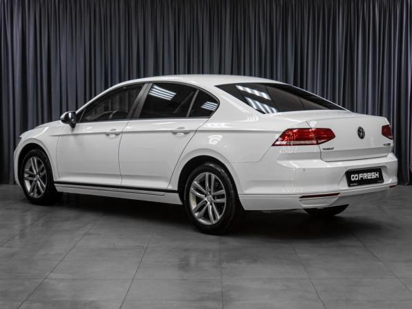 Volkswagen Passat B8 с пробегом 2016 года, цена 1 499 000 рублей, 221374 км, седан, Автокод Объявления