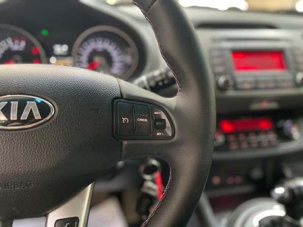 Kia Sportage III Рестайлинг с пробегом 2014 года, цена 1 390 000 рублей, 173535 км, внедорожник, Автокод Объявления