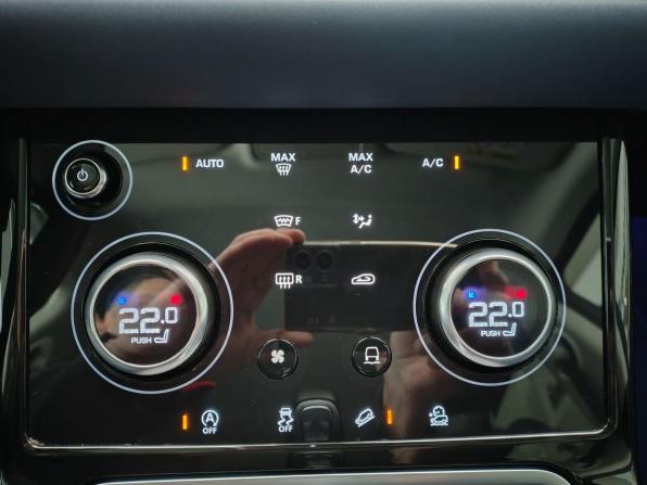 Land Rover Range Rover Evoque II с пробегом 2019 года, цена 3 690 000 рублей, 68001 км, внедорожник, Автокод Объявления