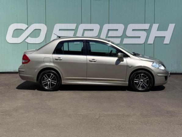 Nissan Tiida I Рестайлинг с пробегом 2010 года, цена 649 000 рублей, 180179 км, седан, Автокод Объявления