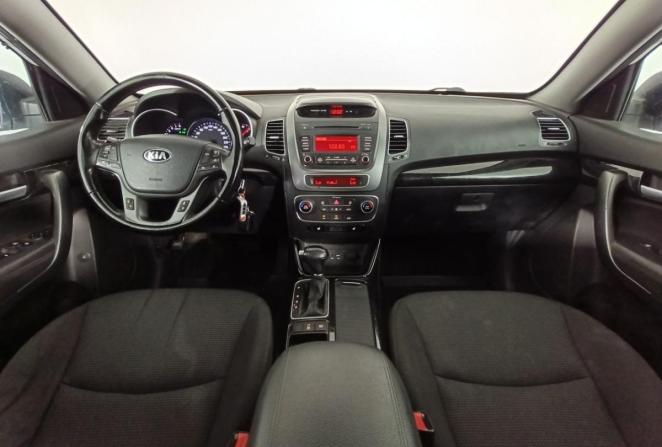 Kia Sorento II Рестайлинг с пробегом 2017 года, цена 2 250 000 рублей, 110012 км, внедорожник, Автокод Объявления
