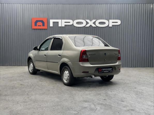 Renault Logan I Рестайлинг с пробегом 2010 года, цена 367 000 рублей, 197382 км, седан, Автокод Объявления