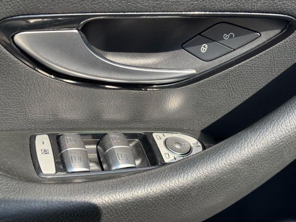 Mercedes-Benz E-Класс V (W213 S213 C238) с пробегом 2017 года, цена 2 590 000 рублей, 102900 км, седан, Автокод Объявления