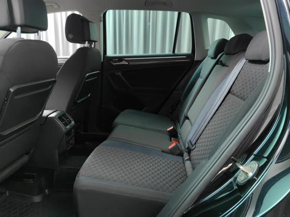 Volkswagen Tiguan II с пробегом 2020 года, цена 2 555 000 рублей, 71745 км, внедорожник, Автокод Объявления