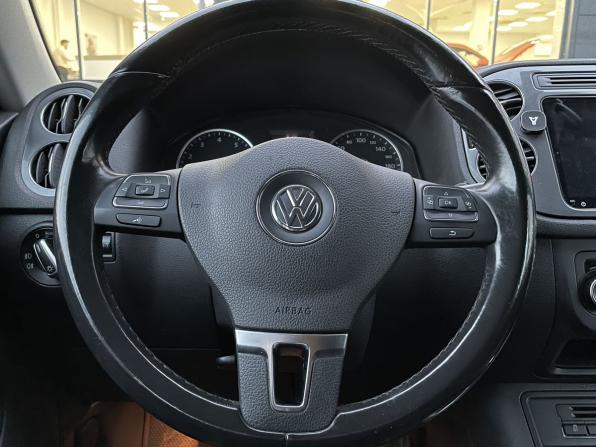 Volkswagen Tiguan I Рестайлинг с пробегом 2013 года, цена 1 339 000 рублей, 140590 км, внедорожник, Автокод Объявления